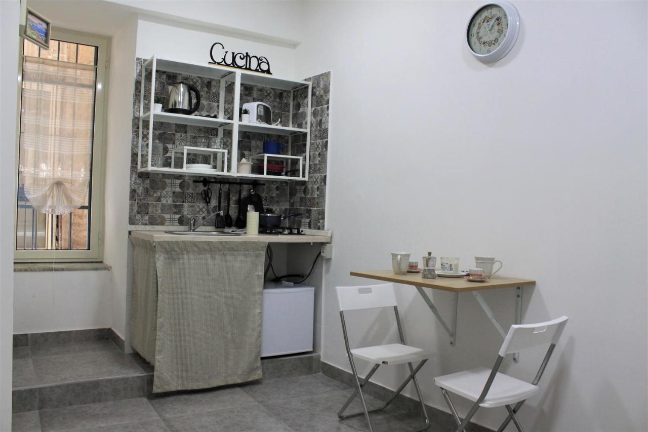 Riccia, Frolla E Babba Appartement Napels Buitenkant foto