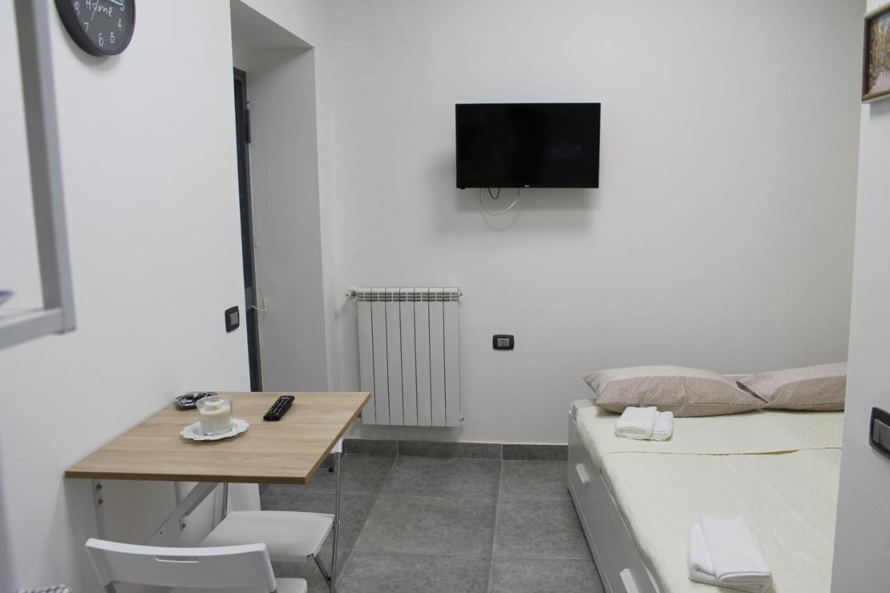 Riccia, Frolla E Babba Appartement Napels Buitenkant foto